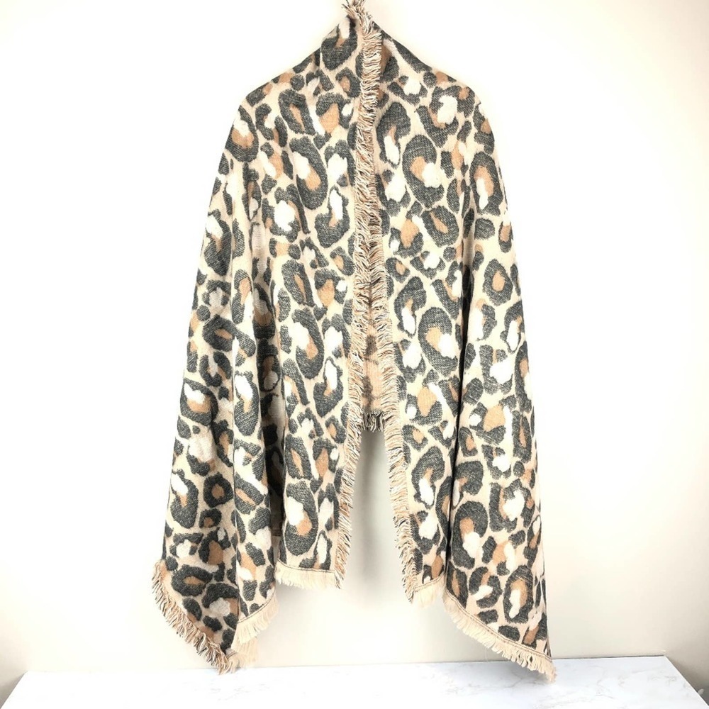 Like New Oversized Leopard Print Cozy Soft Scarf with Fringe Trim